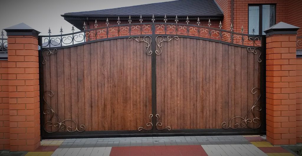 Купить простые ворота для дома: советы по выбору, установке и уходу в Одинцово от 32685 руб | Титанзабор